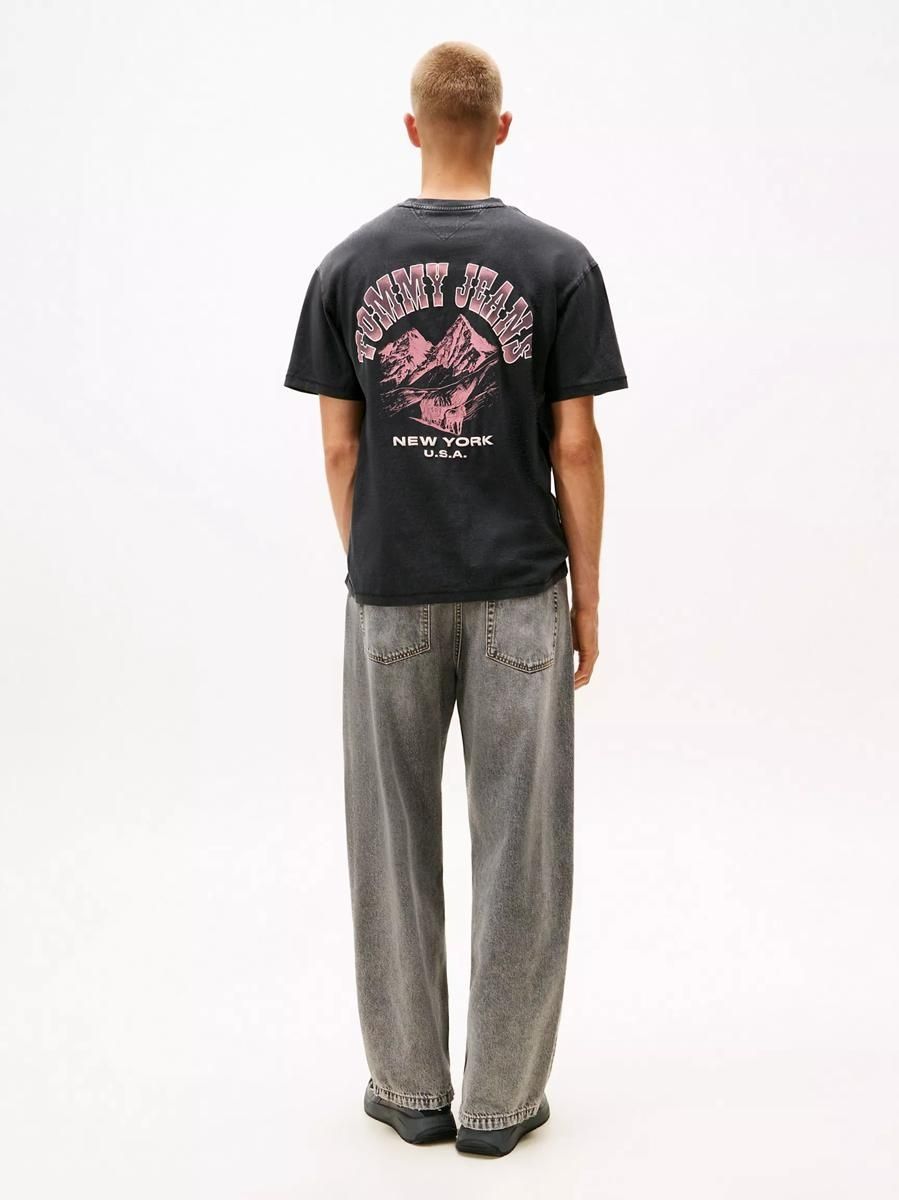 Футболка чоловіча Tommy Hilfiger Tommy Jeans Garment-Dyed Slub M Black (DM22060-BDS) 7079226 фото