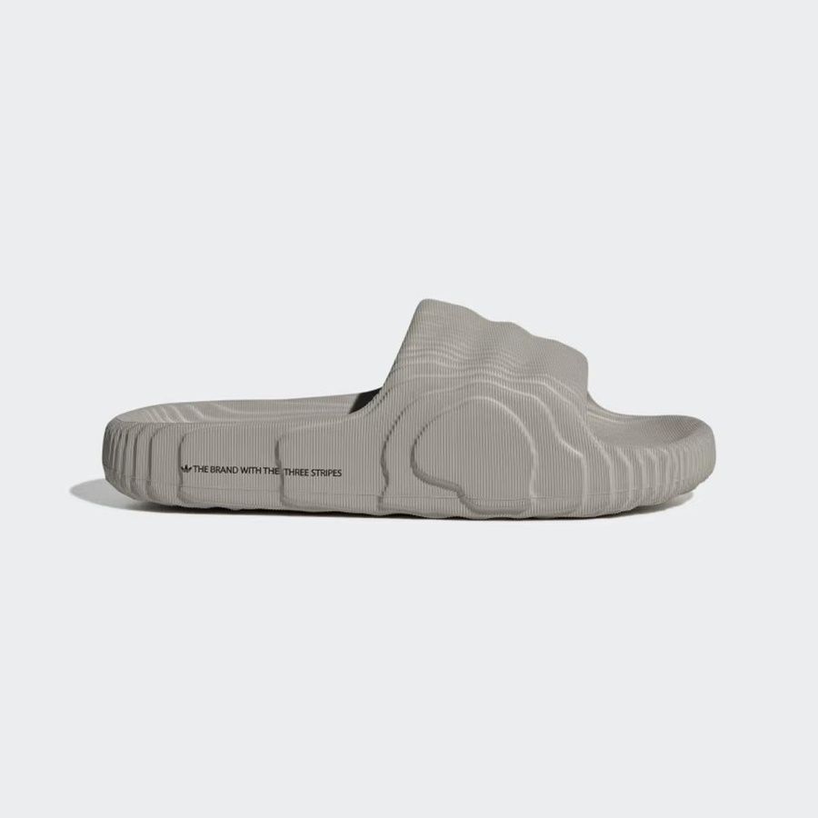 Тапки Adidas ADILETTE Grey HQ4670  3197119 фото